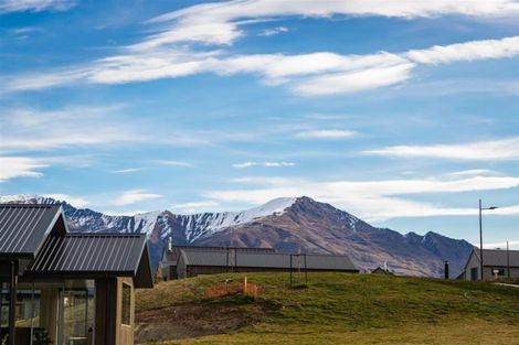 Photo of property in 52 Mount Linton Avenue, Wanaka, 9305