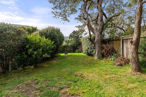 Photo of property in 14 Kowhai Street, Tawa, Wellington, 5028