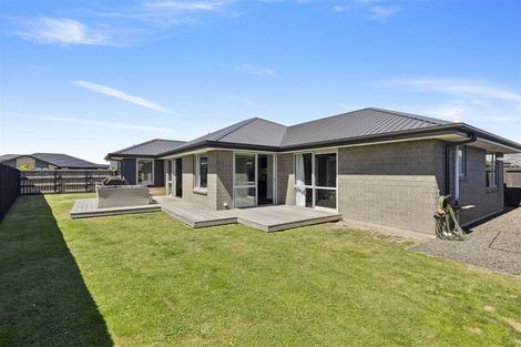 Photo of property in 66 Prestons Park Drive, Marshland, Christchurch, 8083