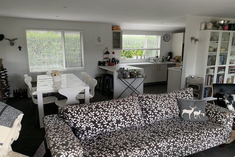 Photo of property in 20 Tuscan Lane, Martinborough, 5711