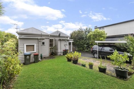 Photo of property in 2 King Edward Street, Mount Eden, Auckland, 1024