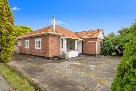 Photo of property in 31 Jackson Street, College Estate, Whanganui, 4500