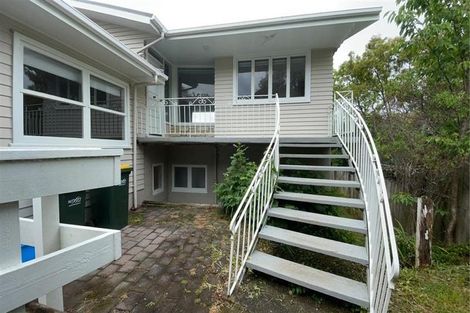 Photo of property in 15 Pekanga Road, Normandale, Lower Hutt, 5010