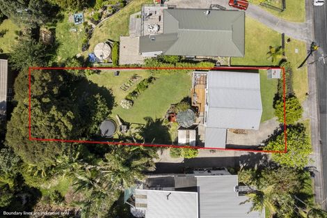 Photo of property in 36 Elliston Crescent, Stanmore Bay, Whangaparaoa, 0932