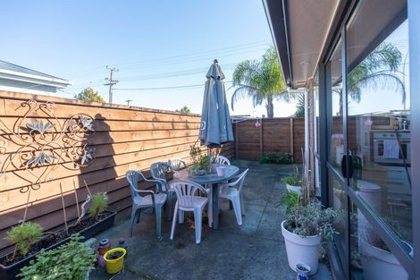 Photo of property in 2/28 Fifth Avenue, Enderley, Hamilton, 3214