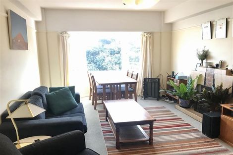 Photo of property in 82 Majoribanks Street, Mount Victoria, Wellington, 6011