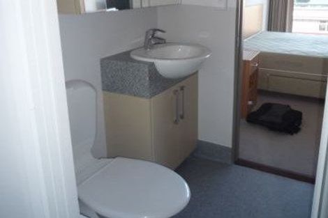 Photo of property in Dual Apartments, 108/142 Vivian Street, Te Aro, Wellington, 6011