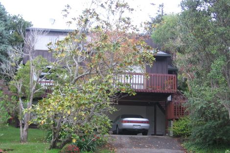 Photo of property in 39 Honeysuckle Lane, Mairangi Bay, Auckland, 0630