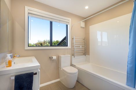 Photo of property in 19 Jillett Street, Titahi Bay, Porirua, 5022