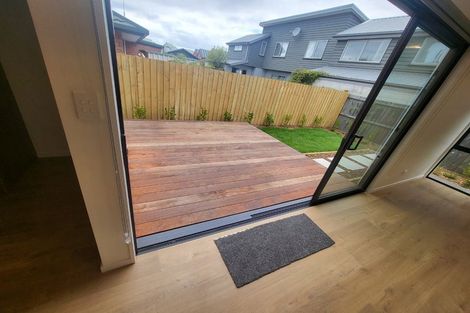 Photo of property in 2/37 Maxwell Street, Riccarton, Christchurch, 8041