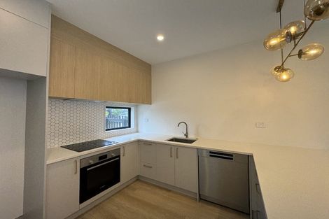 Photo of property in 15 Papa Takaro Lane, Flat Bush, Auckland, 2019