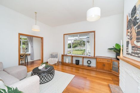 Photo of property in 8 Frederick Street, Terrace End, Palmerston North, 4410