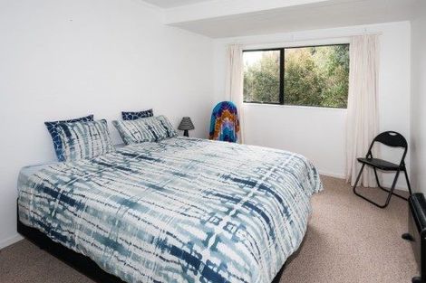 Photo of property in 2/25 Philson Terrace, Browns Bay, Auckland, 0630