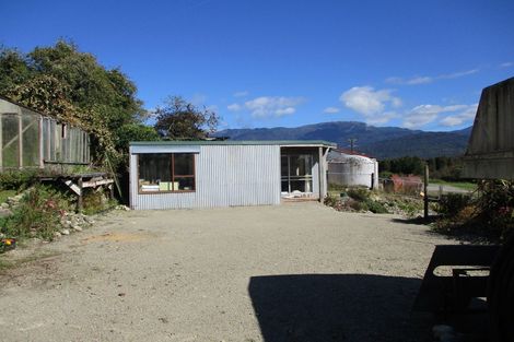 Photo of property in 2402 State Highway 7, Ngahere, Dobson, 7872