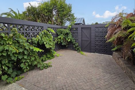 Photo of property in 5 Ridout Street, Maeroa, Hamilton, 3200