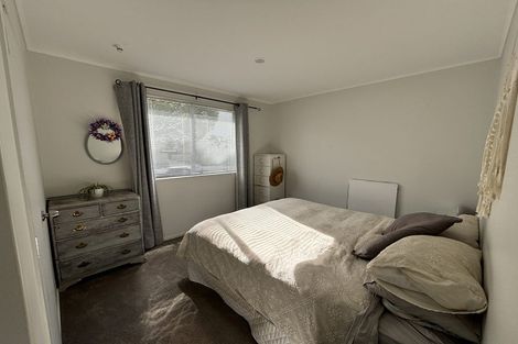 Photo of property in 17 Elisa Lane, Ranui, Auckland, 0612