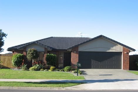 Photo of property in 45 Blackwood Drive, Wattle Downs, Auckland, 2103