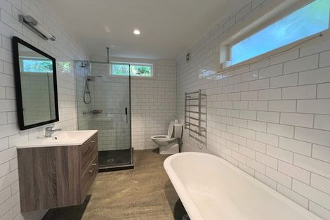 Photo of property in 730 Te Atatu Road, Te Atatu Peninsula, Auckland, 0610