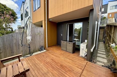 Photo of property in Rf202b, 36/18 Hewlett Road, Massey, Auckland, 0614
