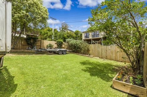 Photo of property in 3/129a Manuka Road, Bayview, Auckland, 0629