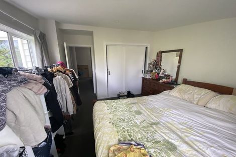 Photo of property in 3b Hillview Crescent, Paparangi, Wellington, 6037