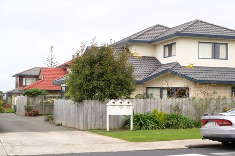 Photo of property in 9a Cockle Bay Road, Cockle Bay, Auckland, 2014