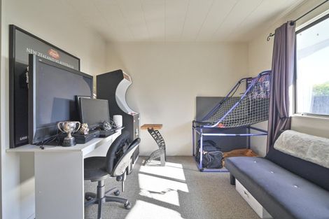 Photo of property in 1217 Louie Street, Parkvale, Hastings, 4122