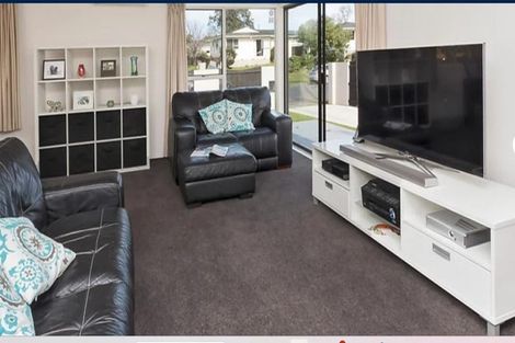 Photo of property in 18 Blanche Way, Half Moon Bay, Auckland, 2012