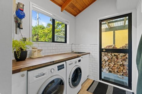 Photo of property in 17 Northfield Road, Waitakere, Auckland, 0816