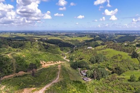 Photo of property in 539 Pahiatua Aokautere Road, Aokautere, 4471
