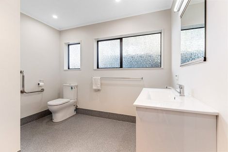 Photo of property in 20 Tukapa Street, Westown, New Plymouth, 4310