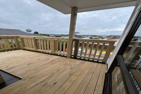 Photo of property in 2/3 Coombe Avenue, Otara, Auckland, 2023