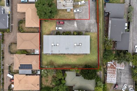 Photo of property in 2/35 Riversdale Road, Avondale, Auckland, 1026