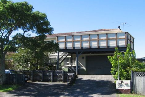 Photo of property in 20 Oreil Avenue, West Harbour, Auckland, 0618
