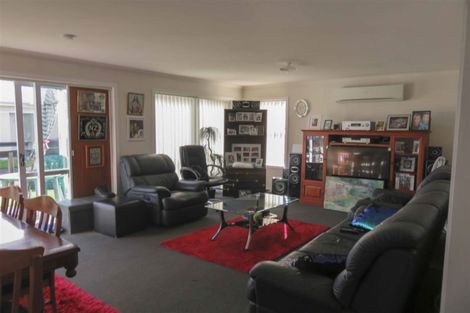 Photo of property in 82 Lothian Crescent, Strathern, Invercargill, 9812