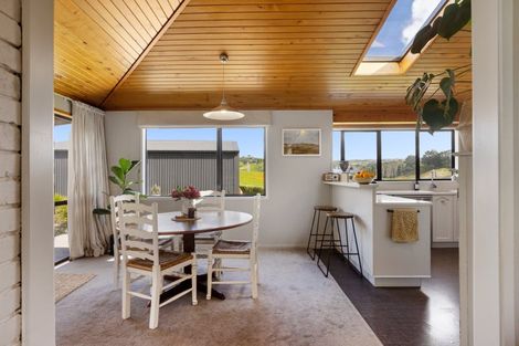 Photo of property in 110 Old Highway, Whakamarama, 3180
