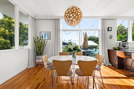 Photo of property in 10 Rakau Street, Havelock North, 4130
