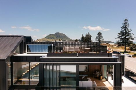Photo of property in 124 Marine Parade, Mount Maunganui, 3116