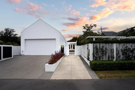 Photo of property in 12 Desmond Street, Merivale, Christchurch, 8014