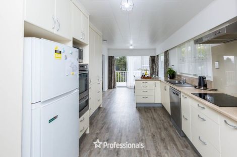 Photo of property in 8 Robson Street, Stokes Valley, Lower Hutt, 5019