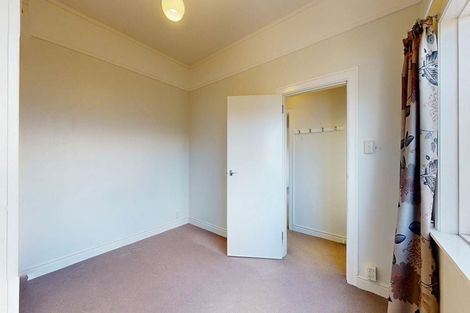 Photo of property in 3-5 Knoll Street, Island Bay, Wellington, 6023