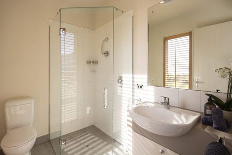 Photo of property in 24 Briar Bank Drive, Wanaka, 9305