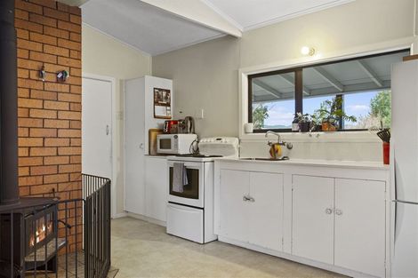 Photo of property in 14 Station Road, Loburn, Rangiora, 7472