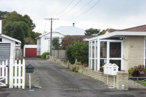 Photo of property in 9a Huatoki Street, Vogeltown, New Plymouth, 4310