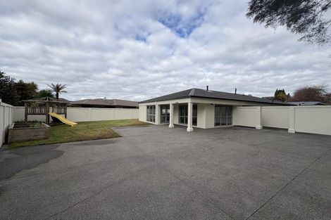 Photo of property in 54 Ashley Street, St Andrews, Hamilton, 3200