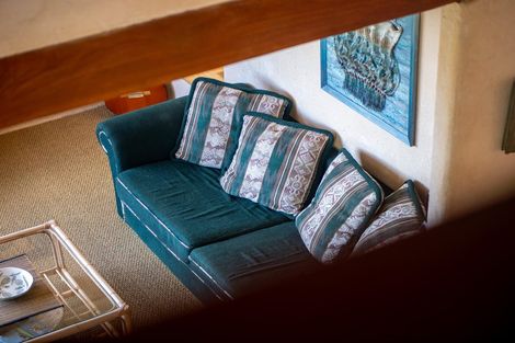 Photo of property in 18 Lichen Grove, Russell, 0272