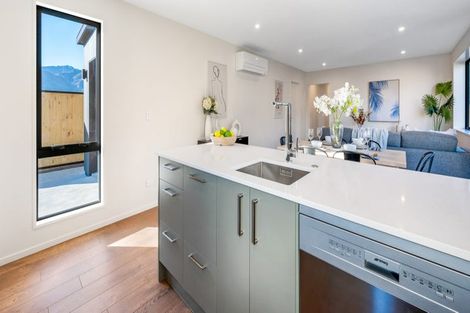 Photo of property in 95 Burdon Loop, Lake Hawea, 9382