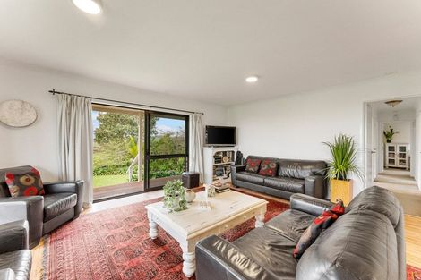 Photo of property in 177 Koru Road, Omata, New Plymouth, 4374
