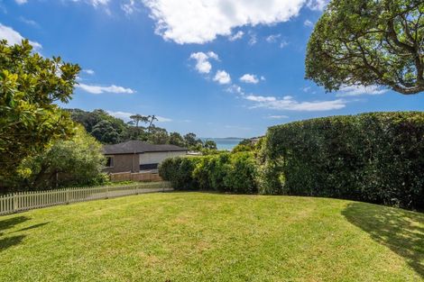 Photo of property in 188 Mellons Bay Road, Mellons Bay, Auckland, 2014