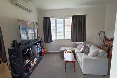 Photo of property in 227 Naenae Road, Naenae, Lower Hutt, 5011